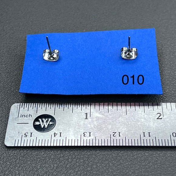 Assorted stud earrings sold per set. #006-011 - Picture 7 of 9